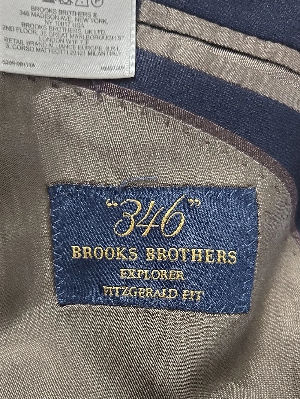 Brooks‎ Brothers 